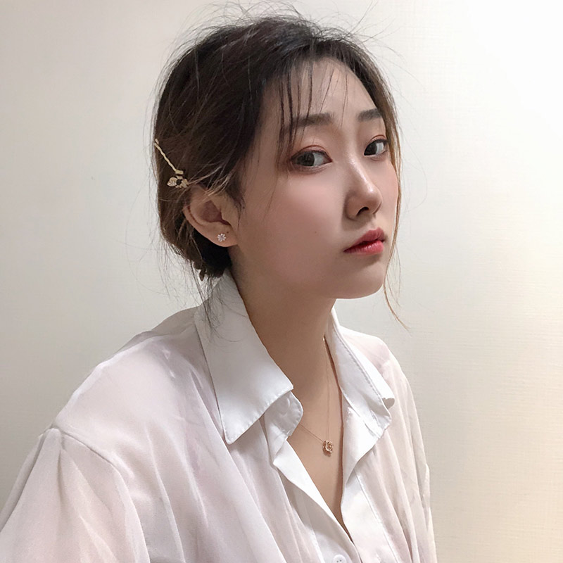 15号歌手-小婕
