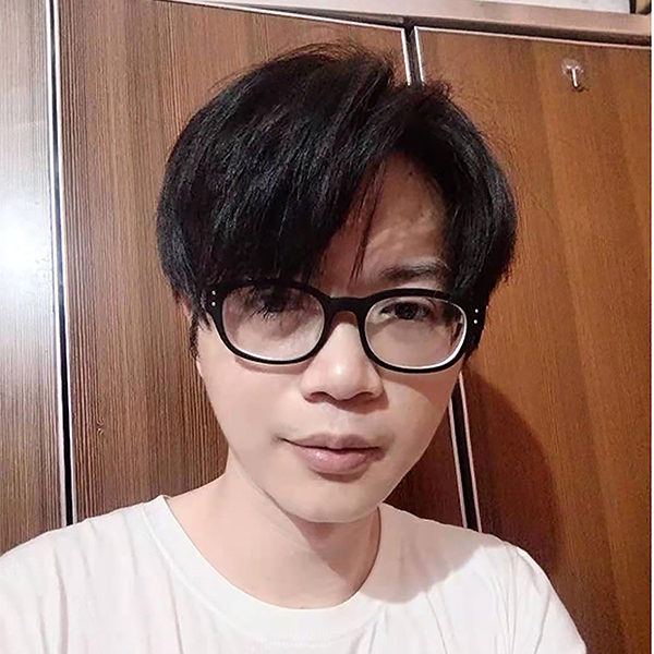 严炜翔